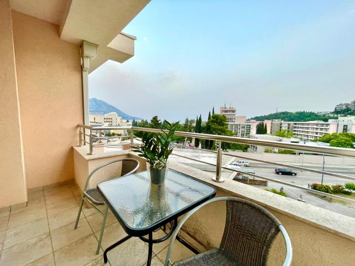 Apartments Boreta Becici بودفا المظهر الخارجي الصورة