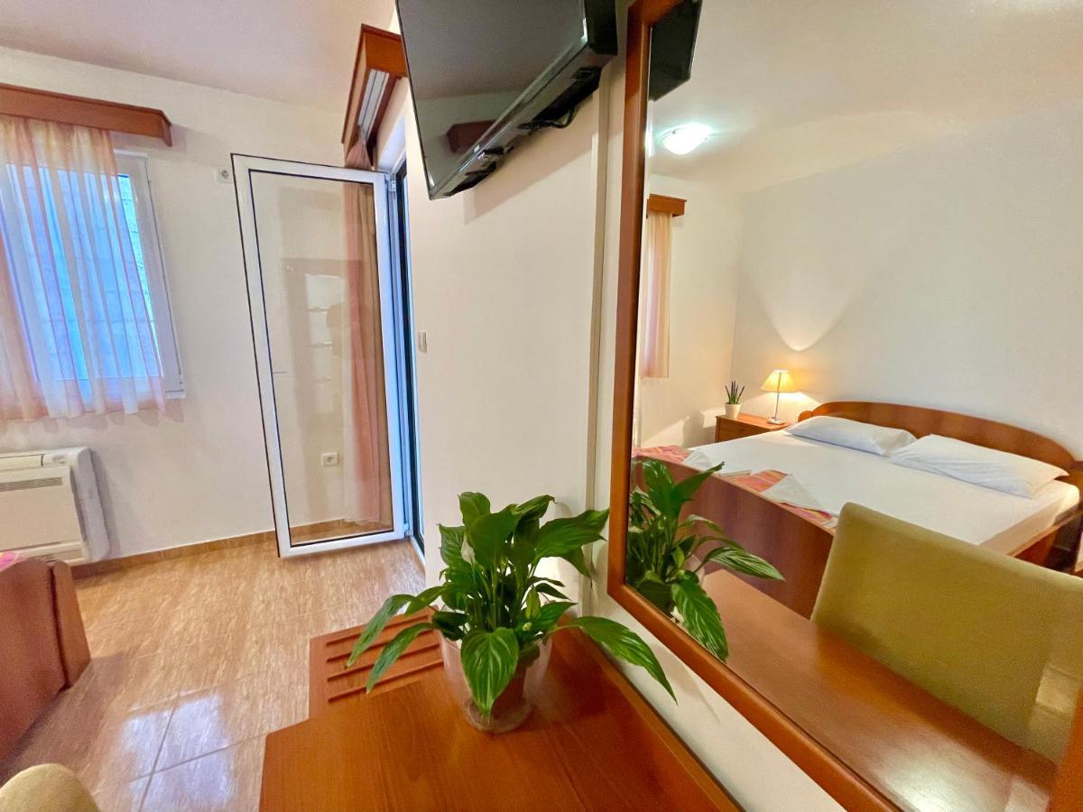 Apartments Boreta Becici بودفا المظهر الخارجي الصورة