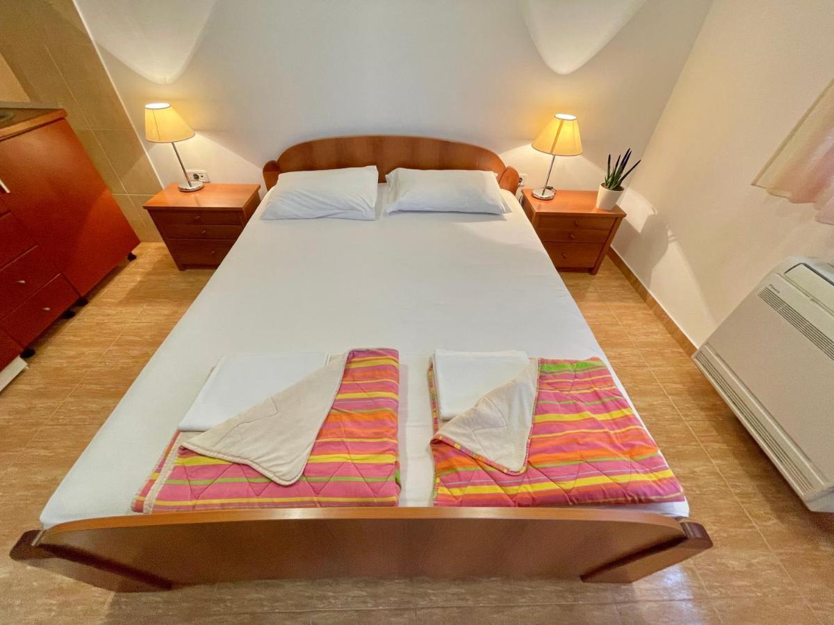 Apartments Boreta Becici بودفا المظهر الخارجي الصورة