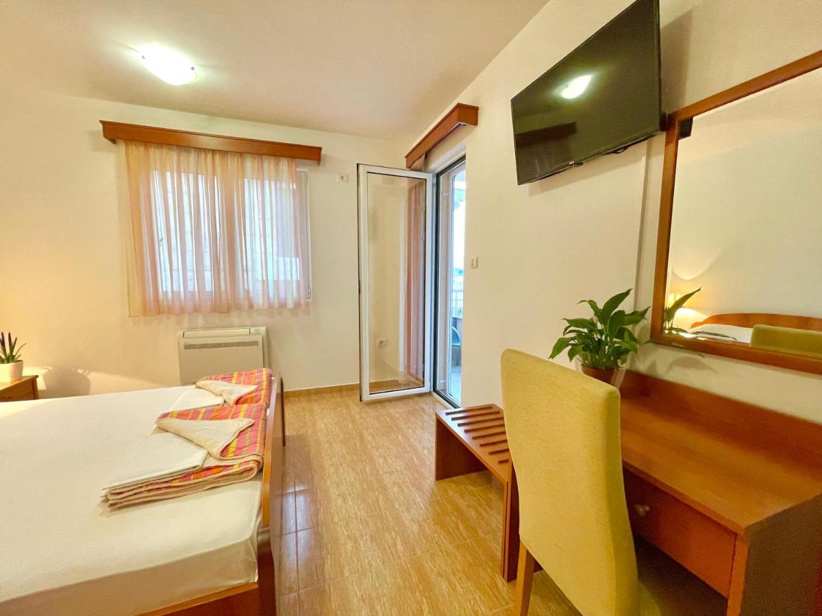 Apartments Boreta Becici بودفا المظهر الخارجي الصورة