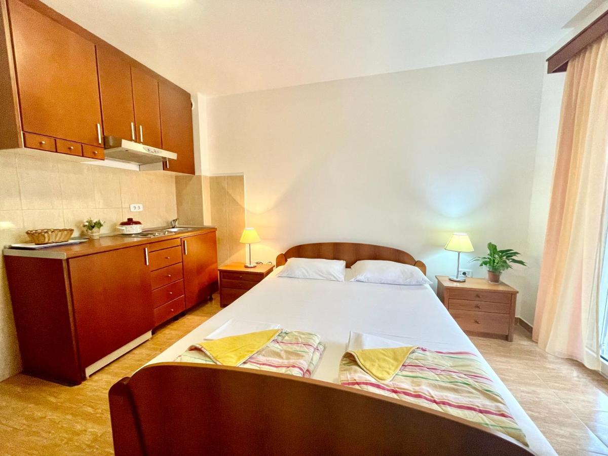 Apartments Boreta Becici بودفا المظهر الخارجي الصورة