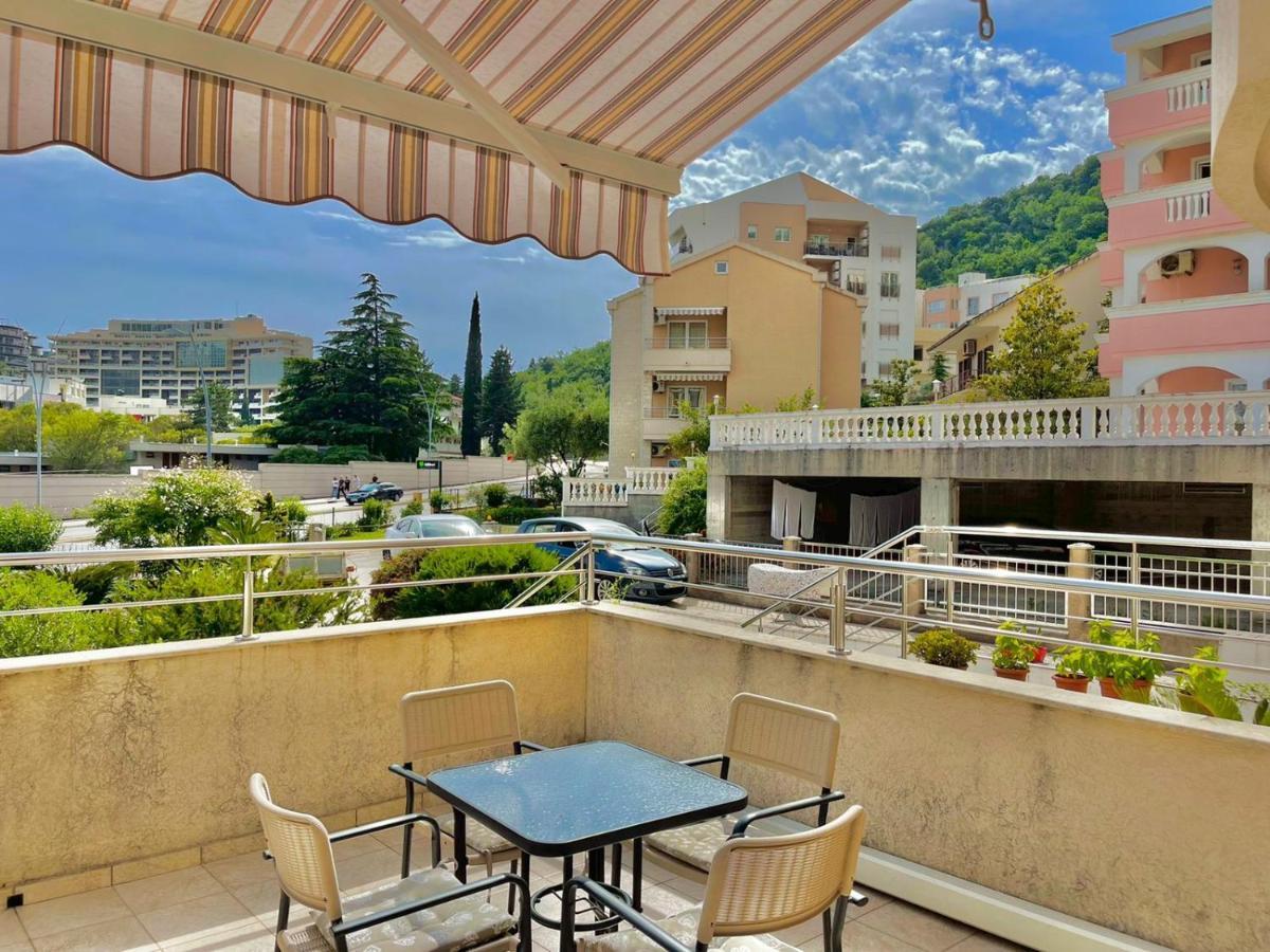 Apartments Boreta Becici بودفا المظهر الخارجي الصورة