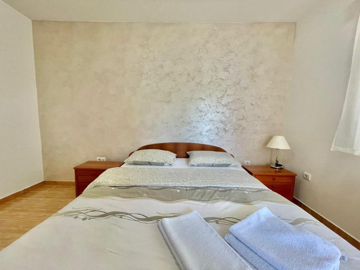 Apartments Boreta Becici بودفا المظهر الخارجي الصورة