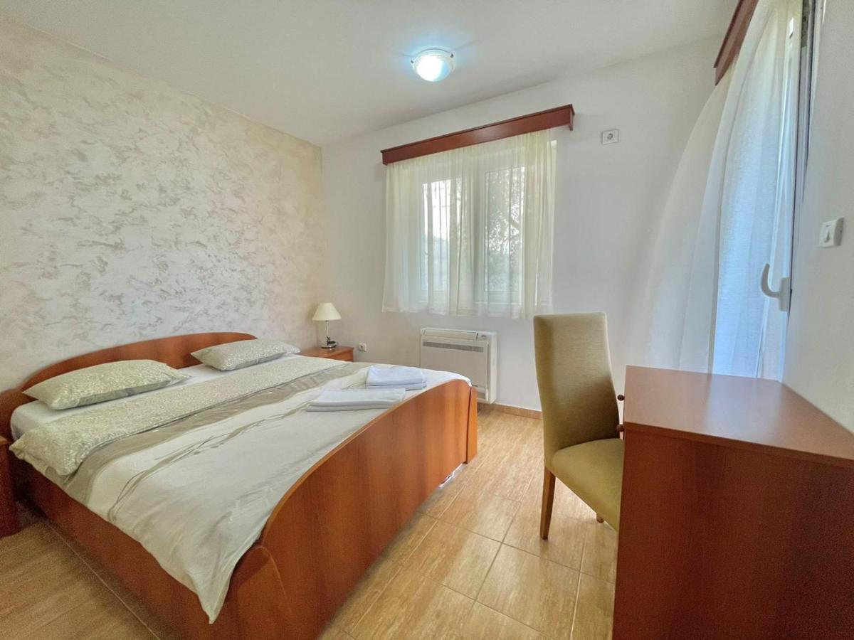 Apartments Boreta Becici بودفا المظهر الخارجي الصورة